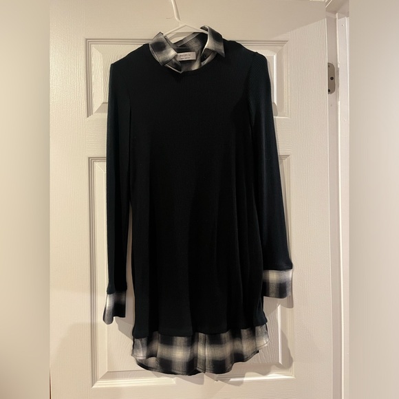 Bailey 44 Dresses & Skirts - Bailey 44 twofer sweater dress with detachable collar